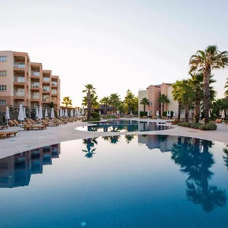 Kusadasi Residences Golf&spa Appartement *